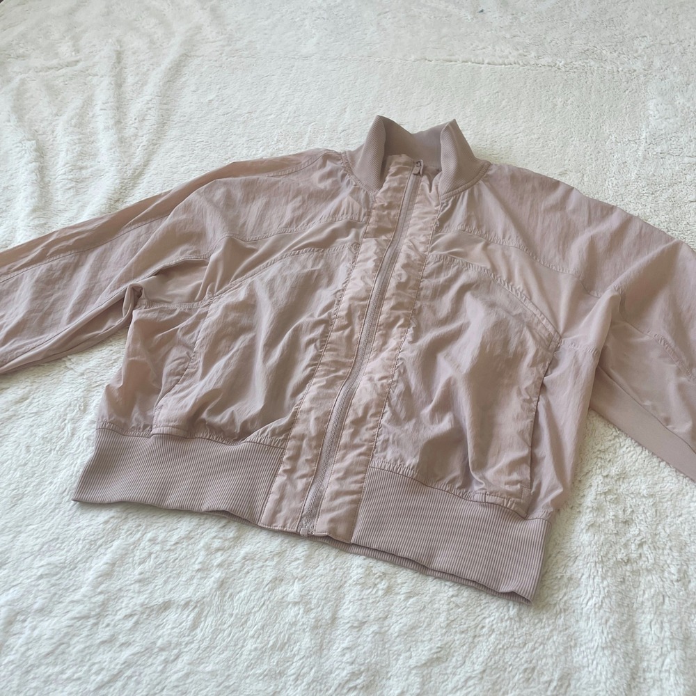 Lululemon Serve It Jacket Cropped Mesh Training Bomber Muse Pink Size 2 - Picture 3 of 10
